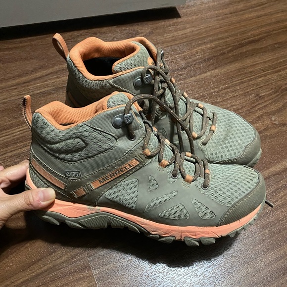 Merrell Shoes - Merrel’s hiking boots